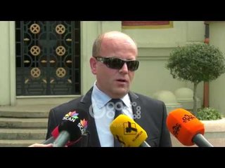 Ora News - Dita e të verbërve, personat me probleme me shikimin kërkojnë më shumë të drejta