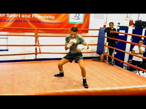 CHASING SHADOWS: Lucien Reid shows off rapid fists | Frank Warren workout