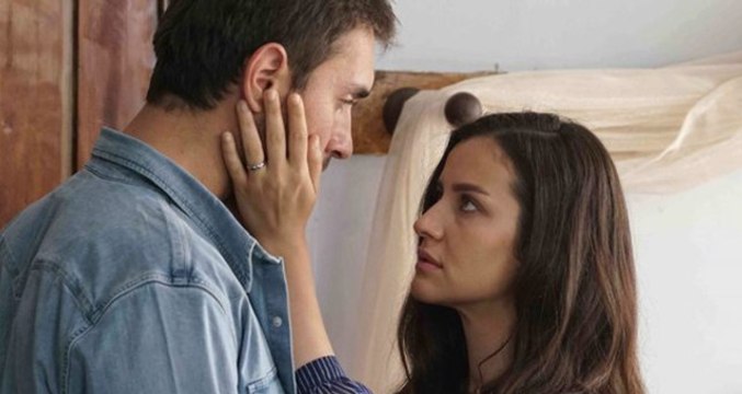 Sen Anlat Karadeniz Dizisinin Yıldızları Kırmızı Halıda Yürüdü