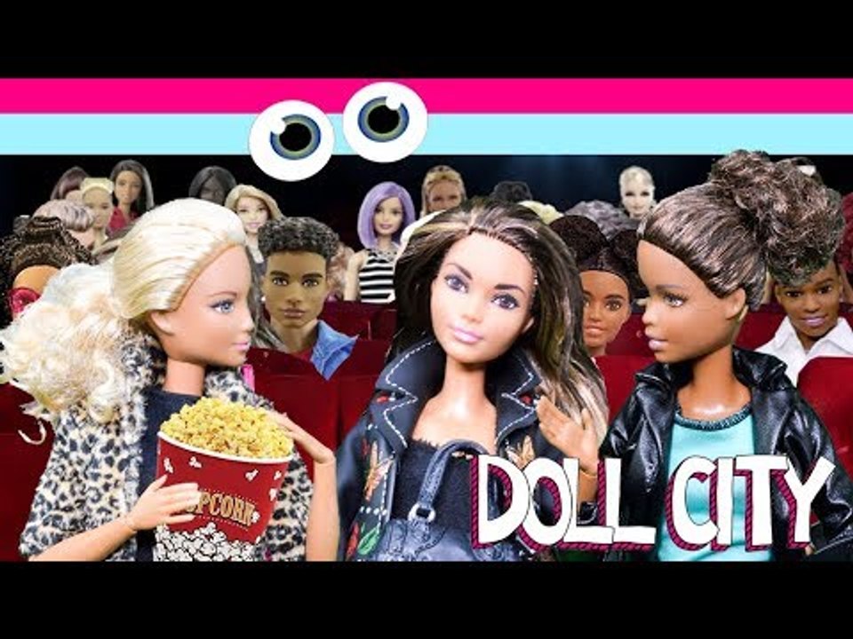 Episode 9 - The Superhero | Kimberly, Perla, and Vanessa go see Doll Panther at the movie theater