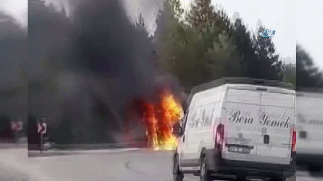 Mermer yüklü tır alev alev yandı