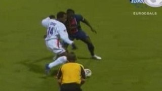 Sidney Govou vs PSG