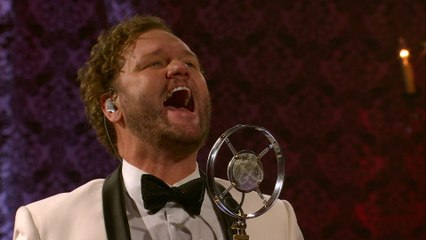 David Phelps - Catching Santa