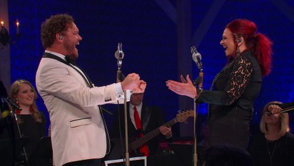 David Phelps - Fall On Your Knees