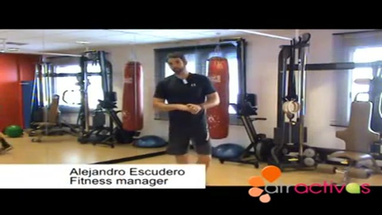 Ejercicio de tonificación: sentadilla + flexión