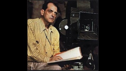Muere Luis Buñuel