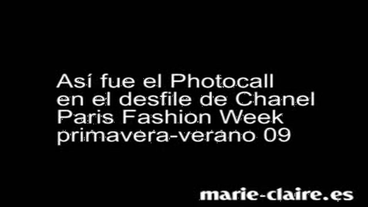 Famosas en el desfile de Chanel en la Paris Fas...