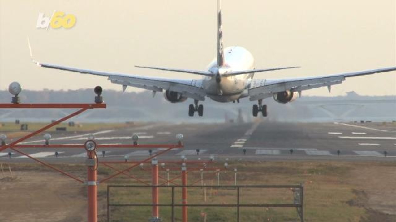 How Long Is The World's Shortest Flight?