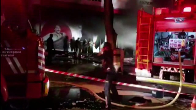 Nazilli'de Lastik Satış Mağazasında Korkutan Yangın