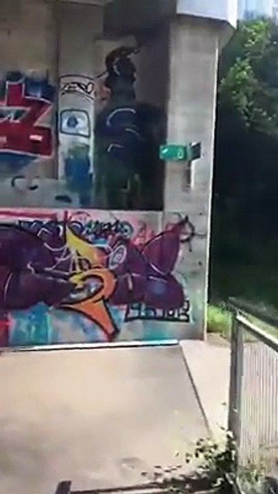 Avusturya'nın Bir Köyünden Bisiklet yolu Videosu..Instagram da biz de varız :