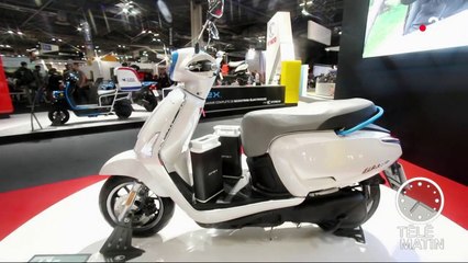 Auto – La moto au salon