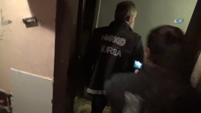Narkotikten Nefes Kesen Şafak Baskını