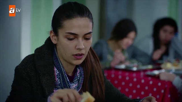 Cemre’nin, Serkan aşkını öğrenen Eylül! - Kırgın Çiçekler 76.Bölüm