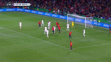 잉글랜드, 31년 만에 스페인 원정경기 승리...스털링 2골·케인 2도움 / YTN