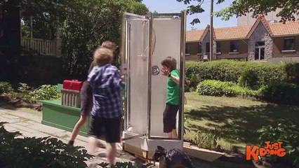 Boy in PUBLIC SHOWER Prank