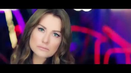 Hilal Cebeci'den bir Çav Bella klibi daha