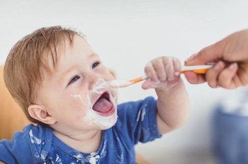 Comment et quand procéder à la diversification alimentaire chez bébé ?