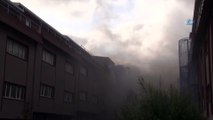 İkitelli Çorapçılar Sanayi Sitesi'nde bir iş yerinde yangın çıktı. Yangına Başakşehir, Bağcılar, İkitelli itfaiye ekipleri müdahale ediyor