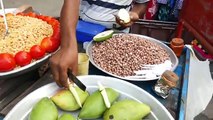 Indian Street Food - AMAZING KNIFE SKILLS Chickpea Salad India