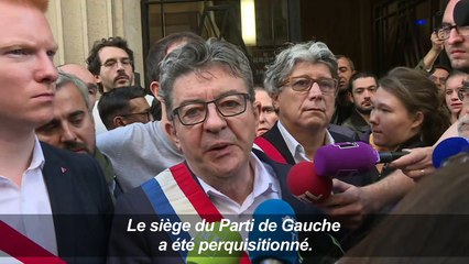 Perquisitions: "une opération de police politique" dit Mélenchon