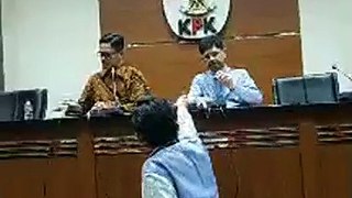 Jumpa pers KPK terkait kegiatan Operasi Tangkap Tangan (OTT) di Pemerintahan Kabupaten Bekasi pada Minggu (14/10/2018) kemarin siang.