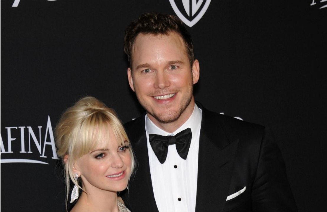 Anna Faris and Chris Pratt sign divorce papers