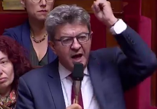 Perquisitionné mardi matin, Jean-Luc Mélenchon règle ses comptes avec Edouard Philippe à l’Assemblée
