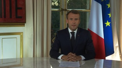 Emmanuel Macron : "J'entends les critiques"