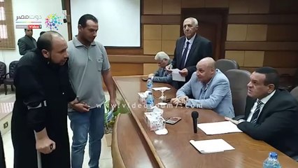 محافظ البحيرة يلتقى 27 مواطنًا خلال لقائه الدورى بالمواطنين