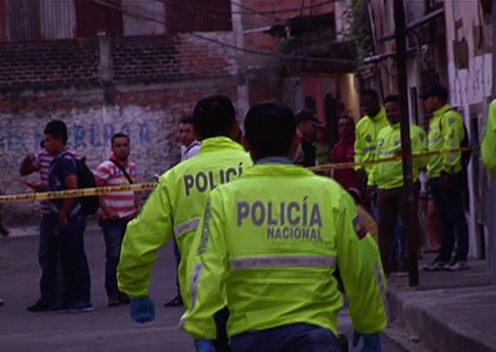 Hombre se entrego voluntariamente a las autoridades luego de estrangular a su pareja