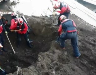 Obrero muere enterrado en su primer día de trabajo