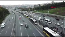 İstanbul- Metrobüs Kaza Yaptı; Seferler Durdu -4