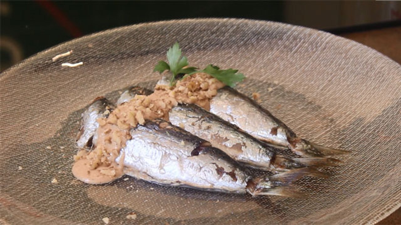 Sardinas con mayonesa de nueces