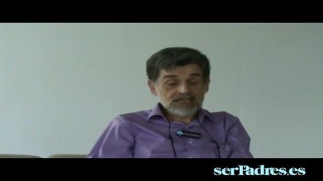 Carlos González: “Los castigos son inútiles en la educación de los hijos”