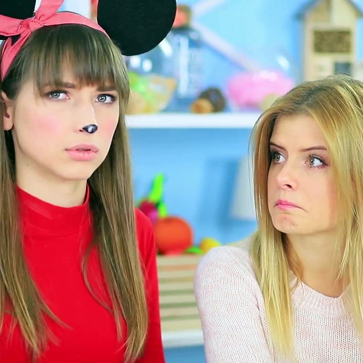 Cartoon Food vs Real Food Challenge / Squishy Burger. Full video: