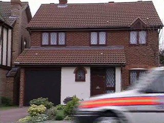 The Bill S14E77 Vacant Possession