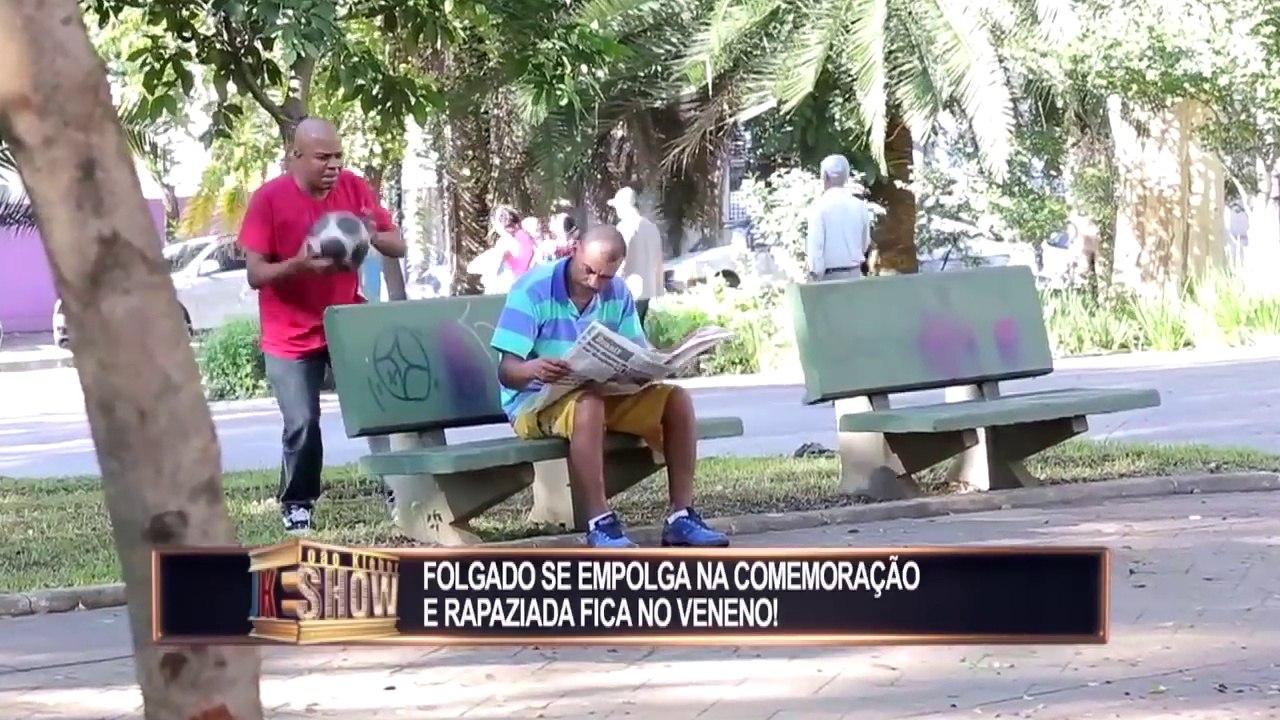 Folgado se empolga na comemoração e rapaziada fica no veneno
