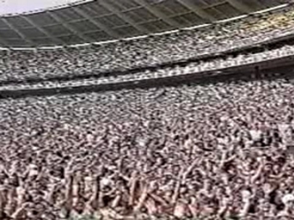 Beastie Boys - Root Down Live @ Tibetan Freedom '98