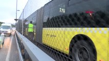 İstanbul- Metrobüs Kaza Yaptı; Seferler Durdu -7