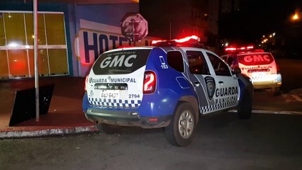Após ganhar marmita para jantar, morador de rua volta e arromba restaurante
