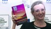 الكاتبة الايرلندية الشمالية آنا برنز تفوز بجائزة مان بوكر برايز