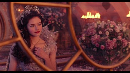 Andrea Bocelli - Fall On Me (Spanish Version / From The Nutcracker And The Four Realms)