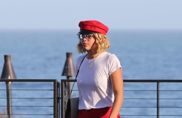 Sofia Richie 'religiously' removes make-up