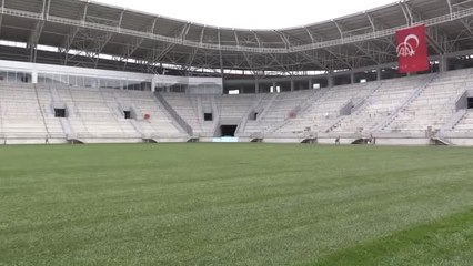 Yeni Ordu Stadı'nda Çim Serme İşlemi Tamamlandı