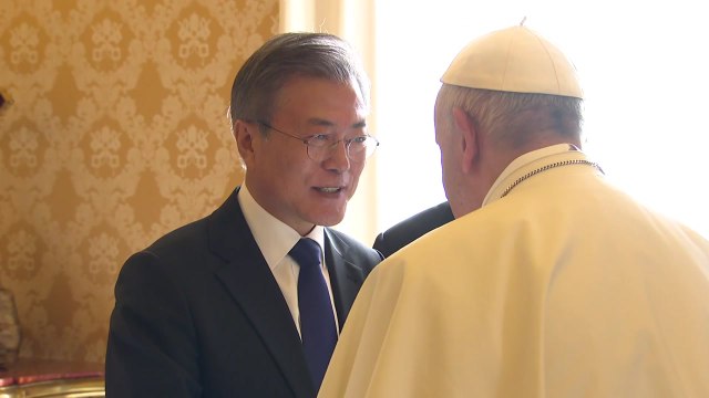 프란치스코 교황 공식 초청장 오면 방북 가능 ...사실상 수락 / YTN