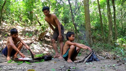 Cooking Big Egg Fish with Egg Duck Recipe near River in Forest