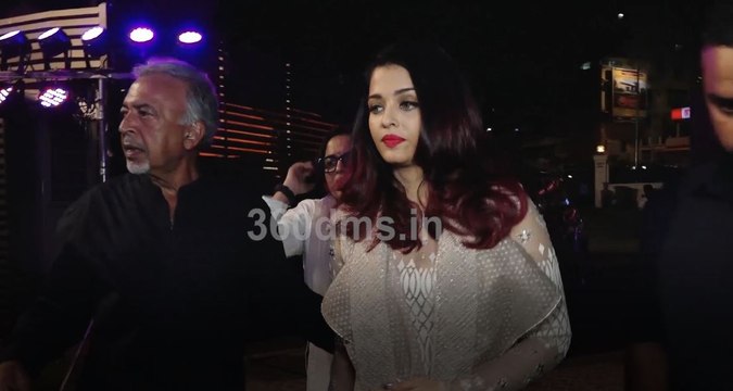 Watch How Aishwarya Rai Bachchan Ignores To Speak On Metoo Movement