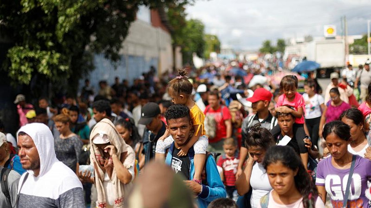 Guatemala verhaftet Anführer der Migrantenkarawane nachdem Trump mit Stopp von Hilfszahlungen droht