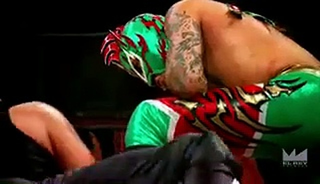 Watch lucha underground S01E04