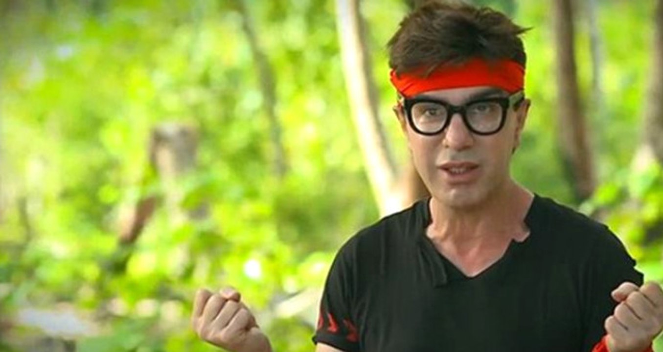 Yılmaz Morgül Bornozlu Fotoğraf Akımına Uydu: SPA'ların SPA'sı Yılmaz Morgül